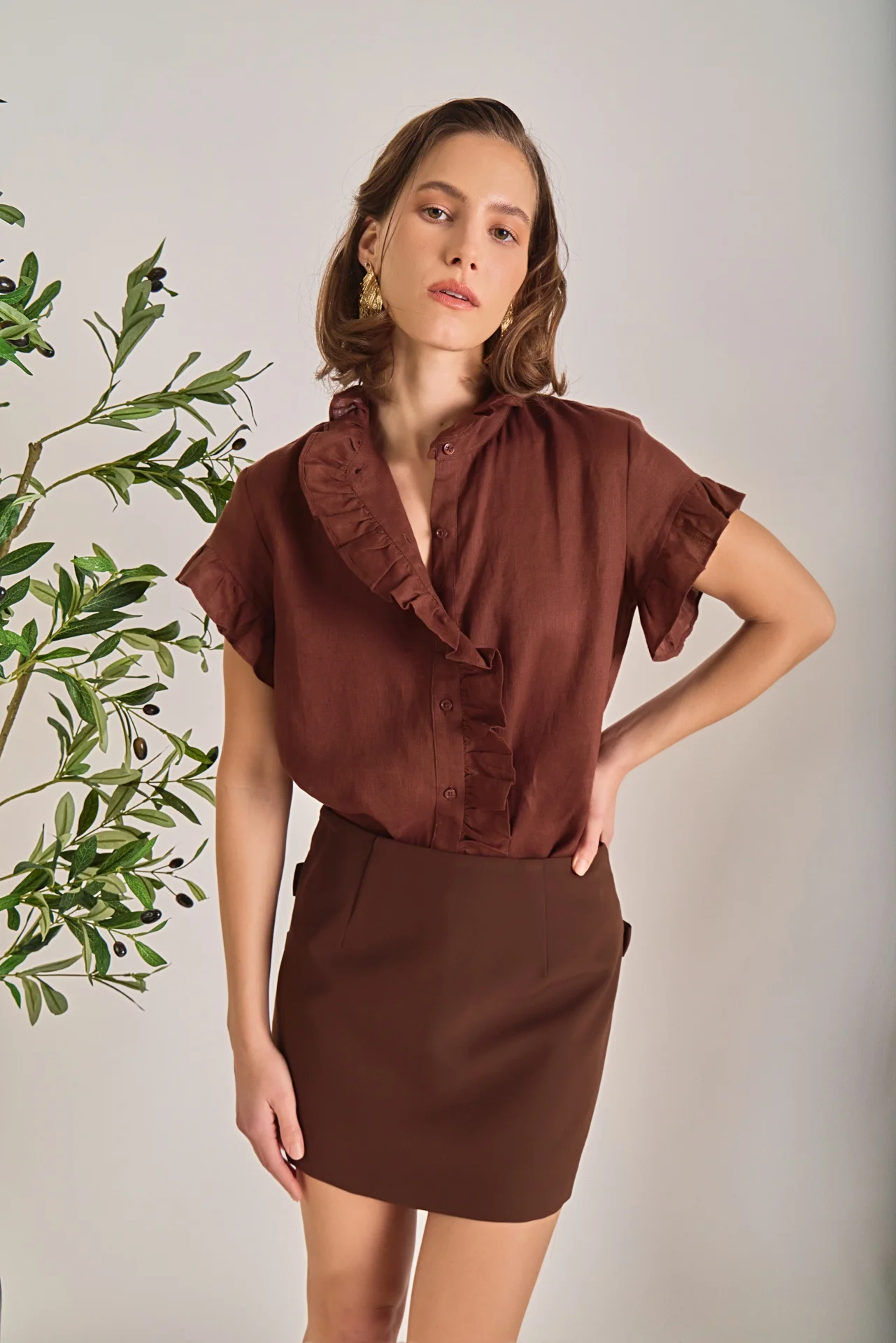 Linen Ruffle Shirt - Image 13