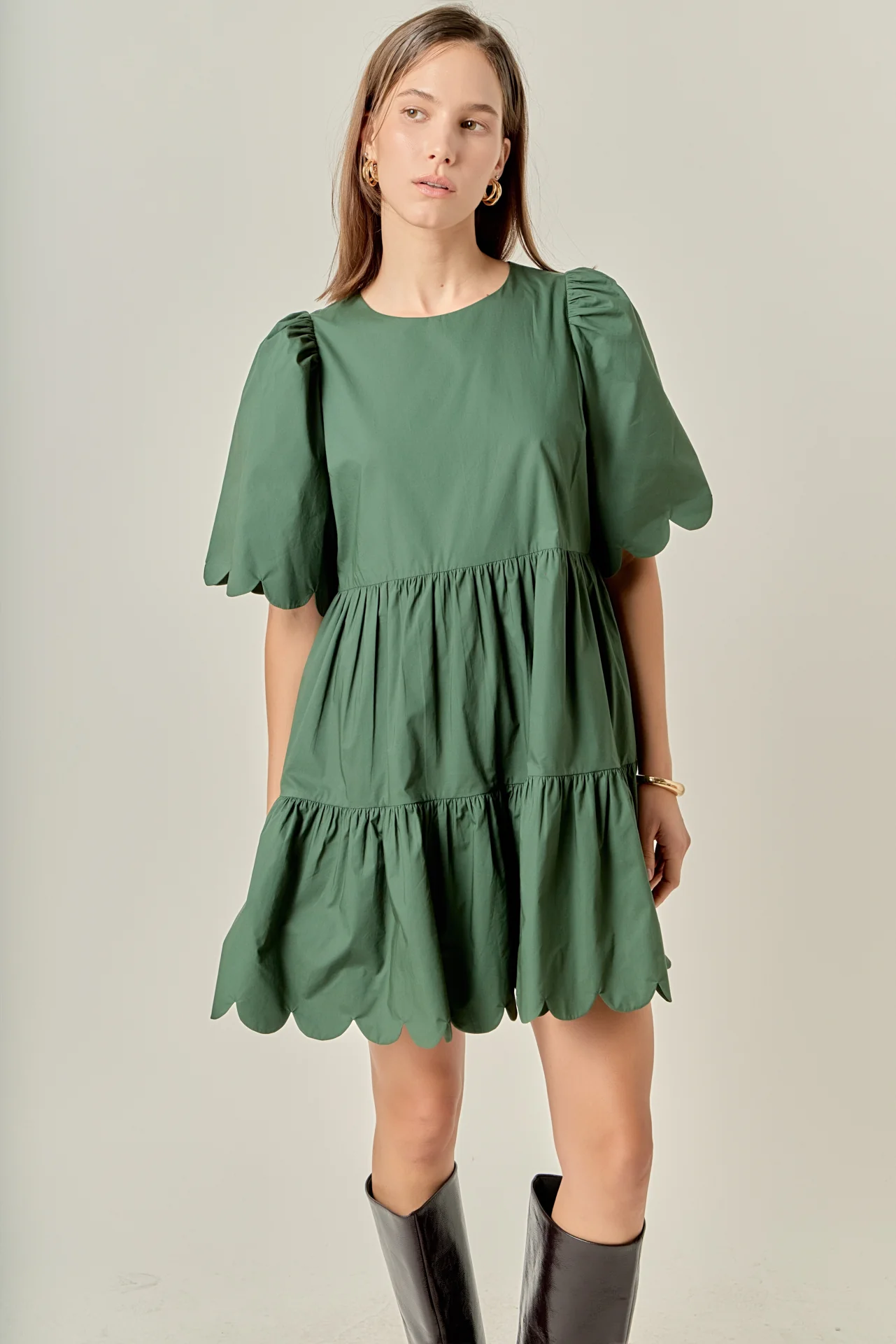 Scallop Detail Tiered Mini Dress - Image 11