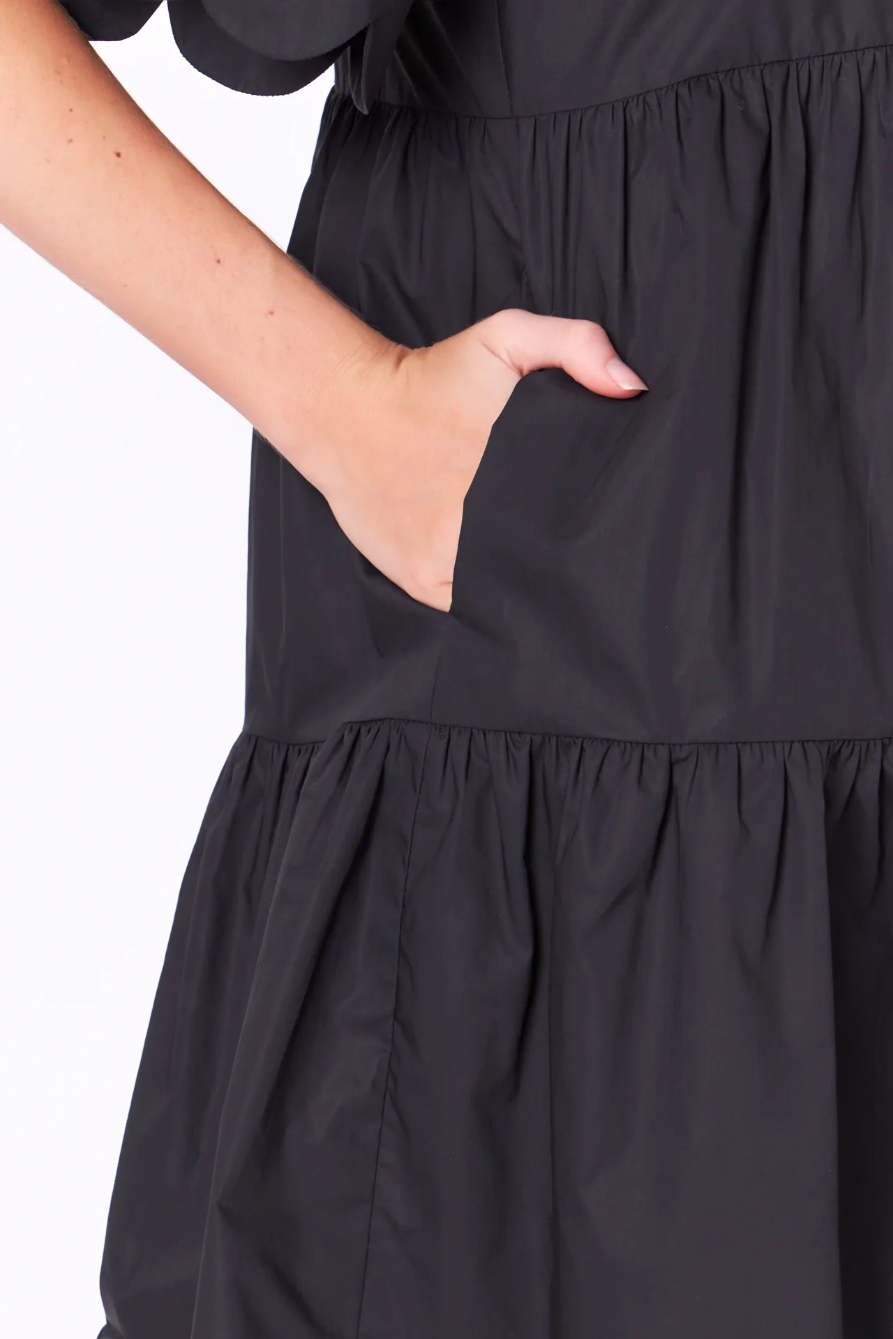Scallop Detail Tiered Mini Dress - Image 18